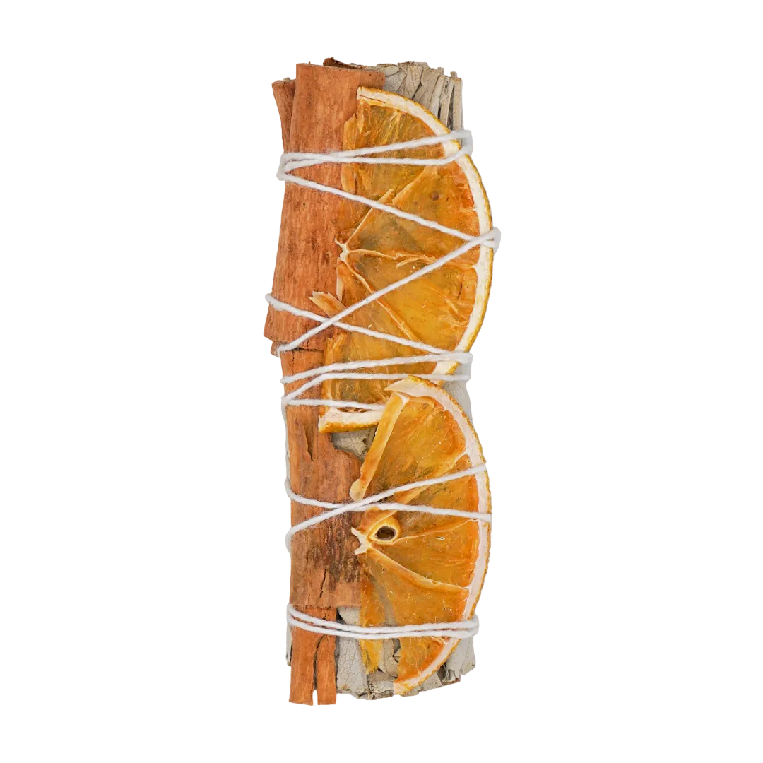 Bouquet de tranches d'orange et de cannelle avec sauge blanche